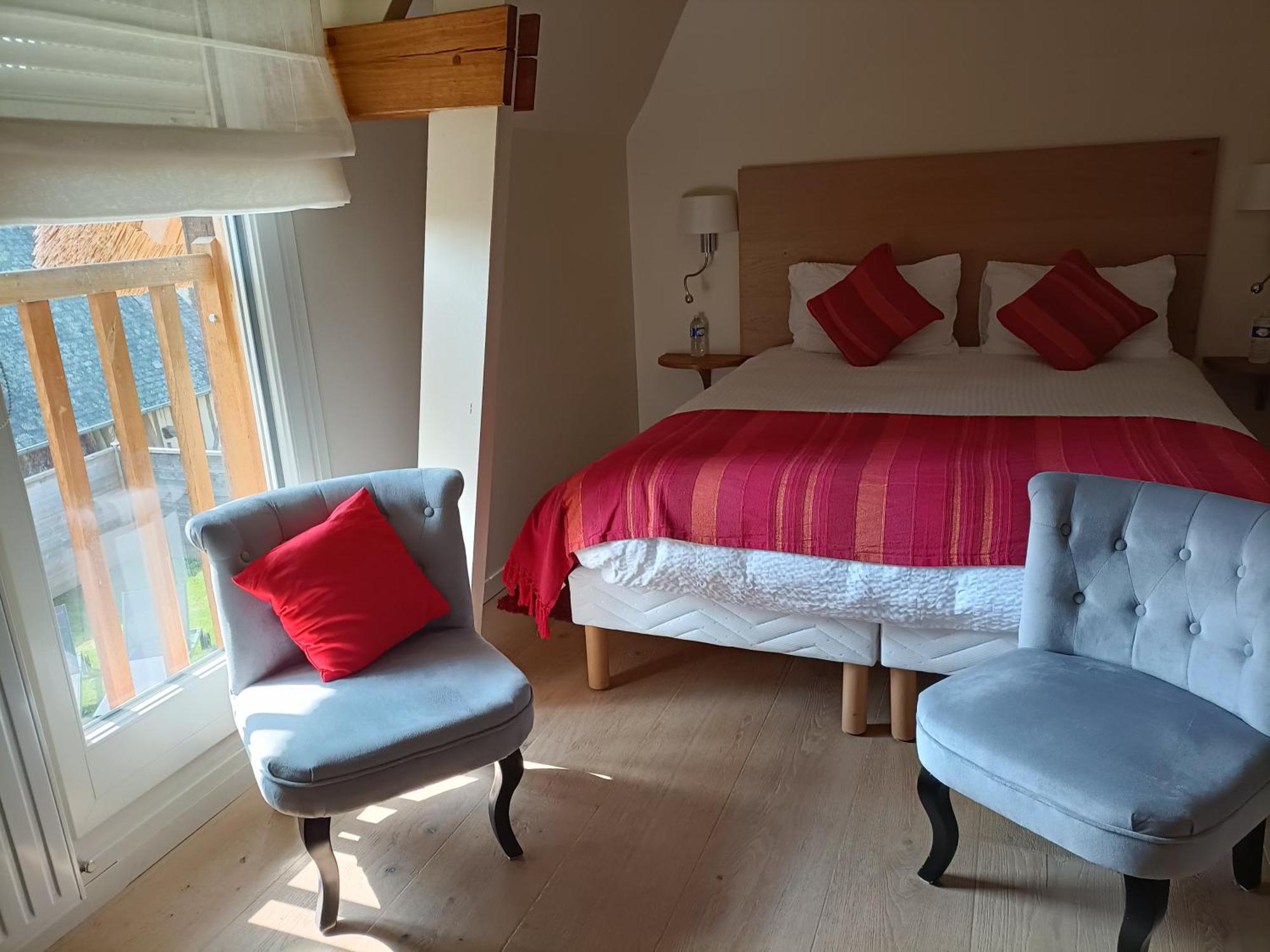Auberge Du Vieux Tour Le Manoir Canapville  外观 照片