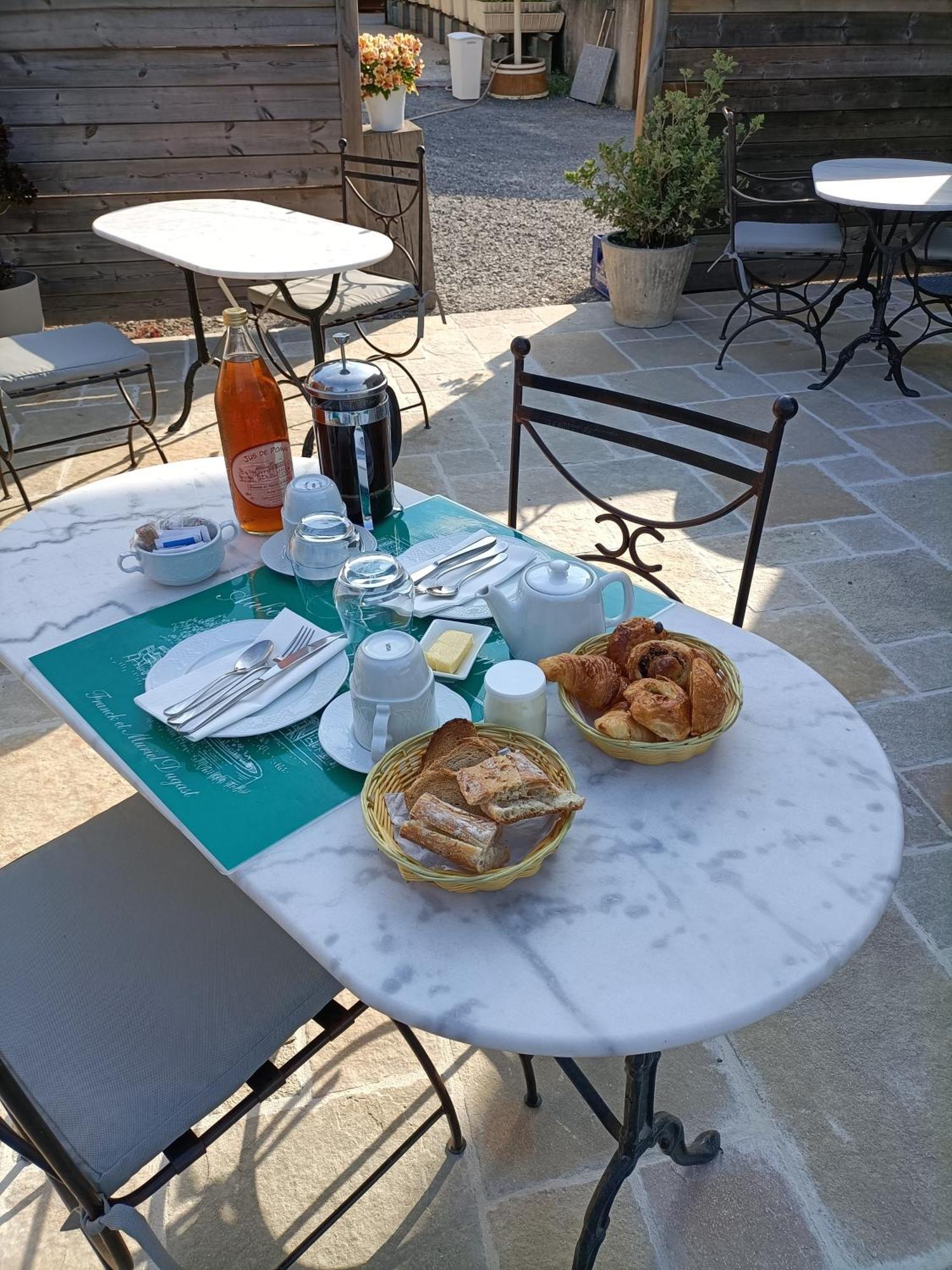 Auberge Du Vieux Tour Le Manoir Canapville  外观 照片